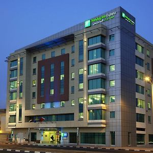 Holiday Inn Express Dubai Jumeirah, An Ihg Hotel